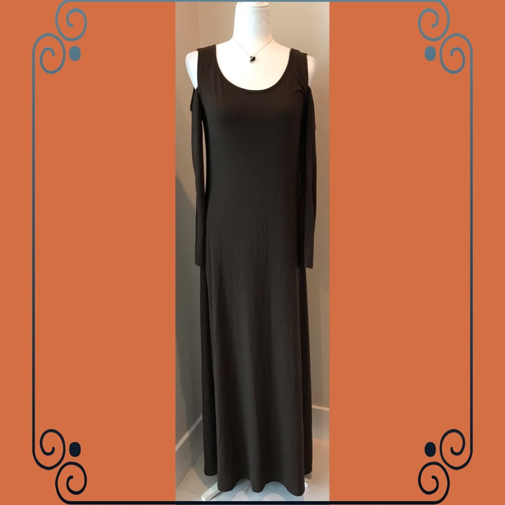 Cold Shoulder Maxi Dress Sz M